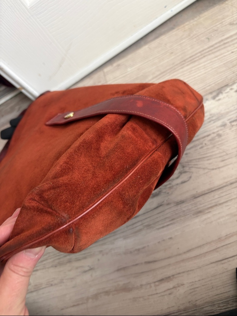 Vtg. Susan Gail Brown Genuine Leather natural suture bag - Picture 7 of 8